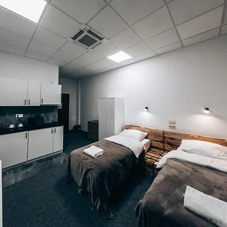 Expo Nadarzyn 3rooms Апартаменты